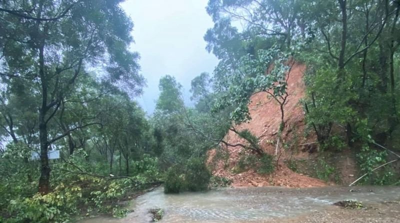Das tropische Tief verursachte vielerorts Hochwasser und Erdrutsche, wie hier in Sandimen im südtaiwanischen Landkreis Pingtung (Foto: Lokalregierung Sandimen, CNA)