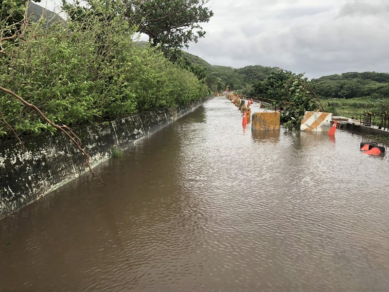 Auf der vor der Ostküste Taiwans gelegenen Insel Lanyu (Orchideeninsel) verursachte Taifun Chanthu starkregen und Sturmböen bis zu Windstärke 12 (Foto: CNA)