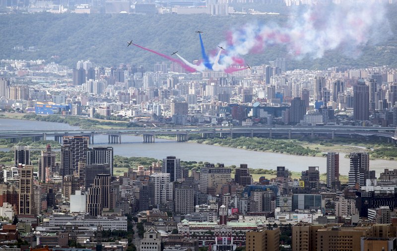 Die Thunder Tigers über Taipei (Foto: CNA)
