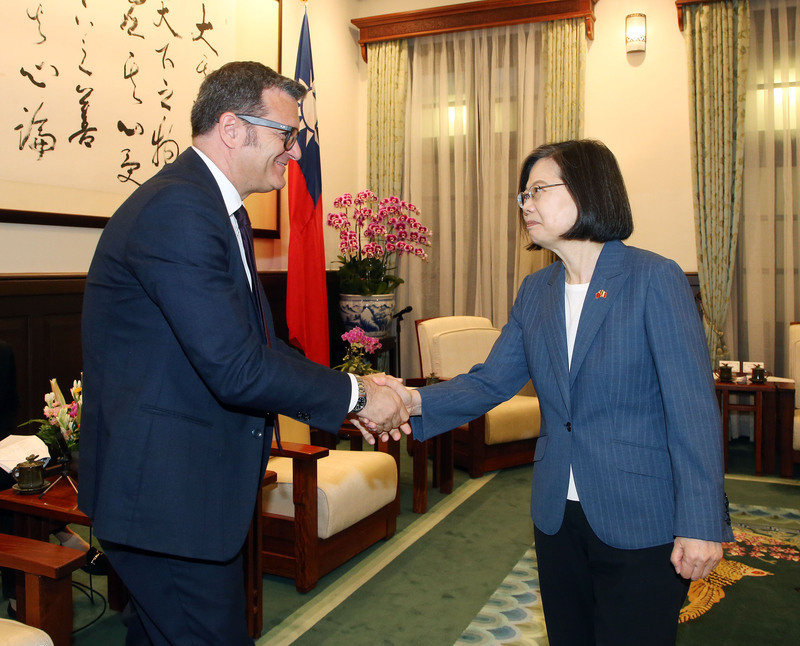 Il presidente Tsai Ing-wen incontra il vicepresidente del Senato italiano – News