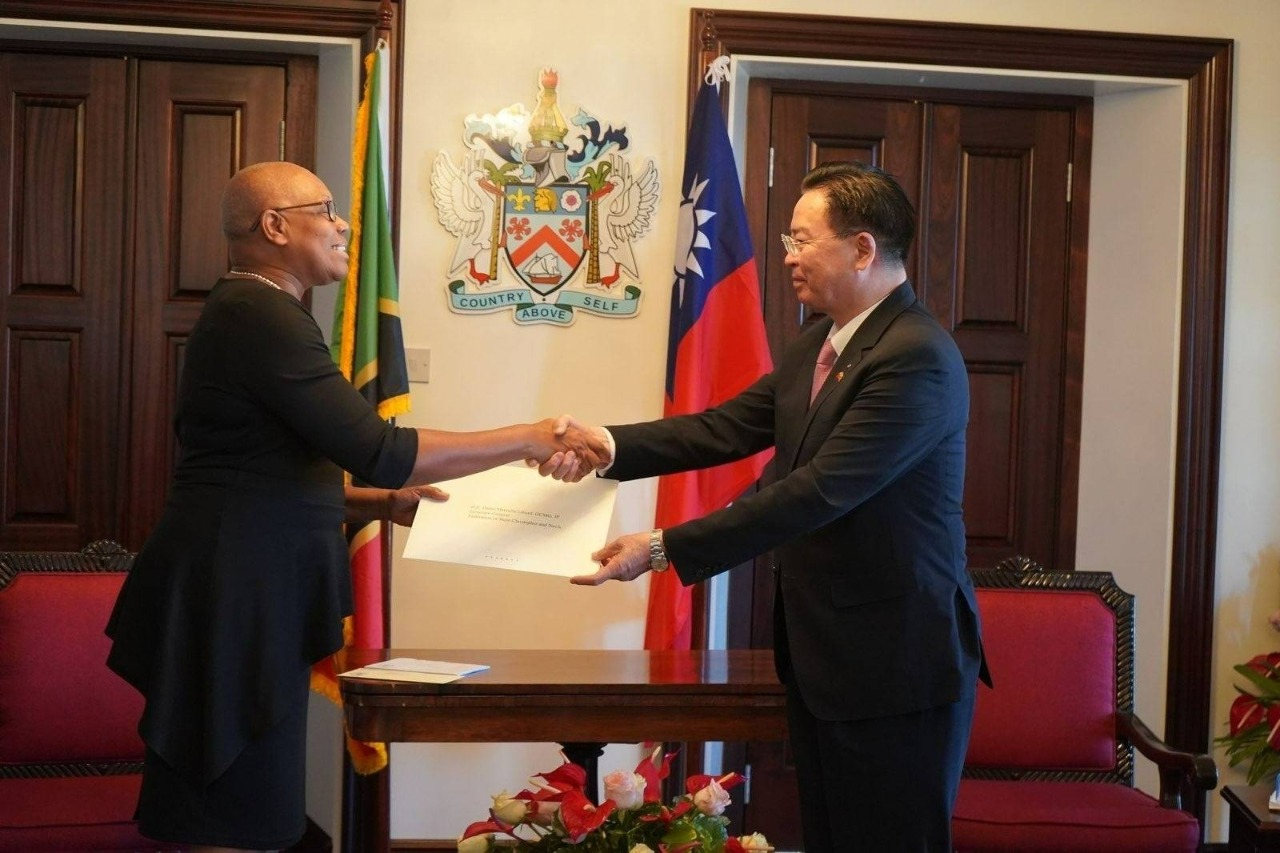Generalgouverneurin von St. Kitts und Nevis in Taiwan eingetroffen
