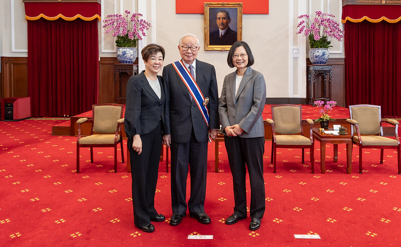 TSMC-Gründer Morris Chang erhält Dr. Sun Yat-sen Orden