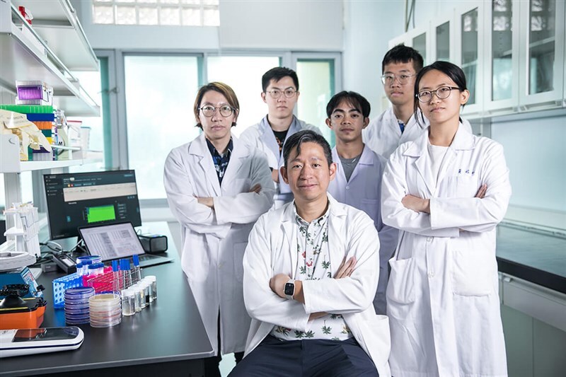 Taiwanische Wissenschaftler entdecken plastikabbauende Bakterien